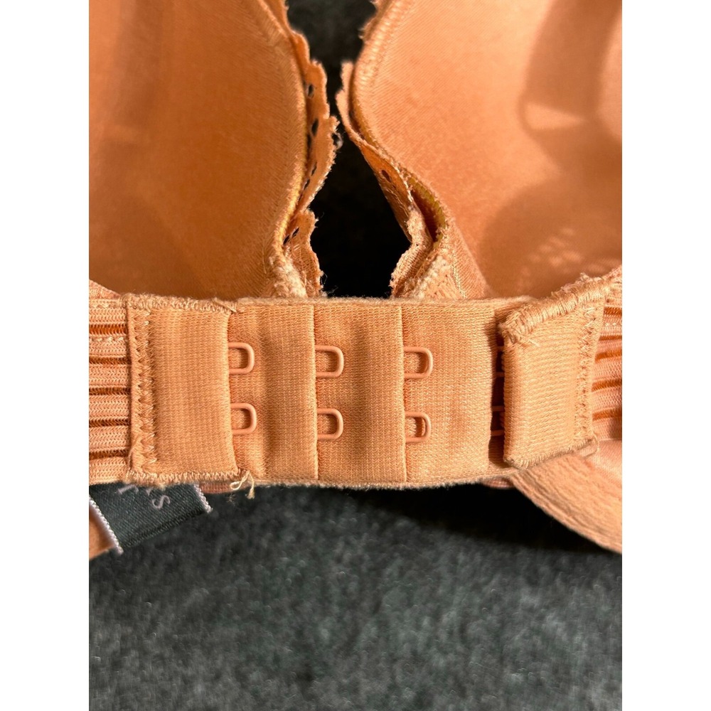 Victoria Secret Size 32D Very Sexy Push-Up Peach‎ Lace Push Up Bra - Picture 4 of 7